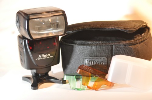 Nikon 700 speedlight i - sb-700,